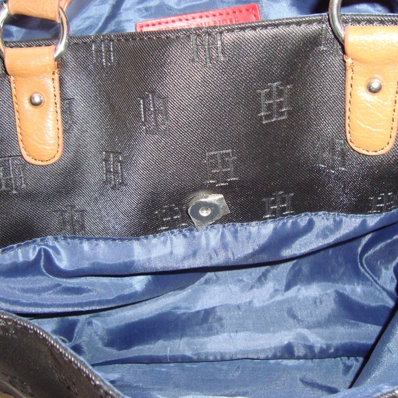 TOMMY HILFIGER Multi-Compartment Purse Handbag - Picture 8 of 8